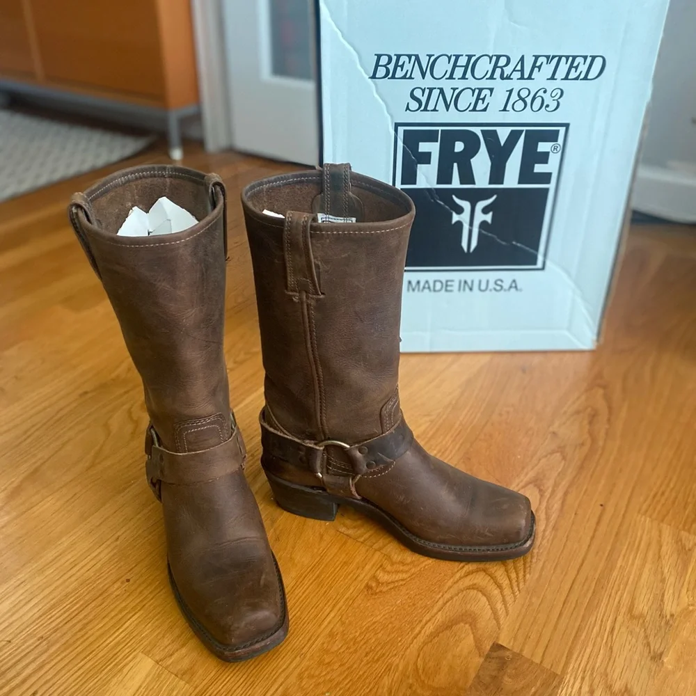 Frye Harness 12R Brown Mid-Calf Boot - Picture 2 of 14
